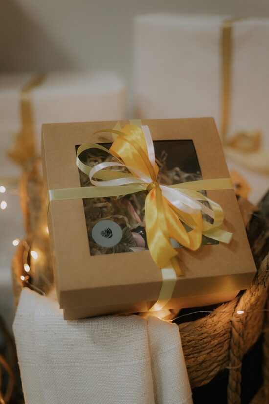 Nagu eļļa un Liepziedu Valdzinošais sviests